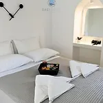 Otel East Wind *