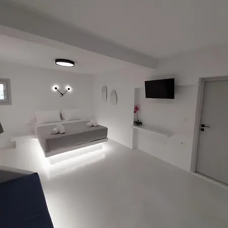 Отель East Wind