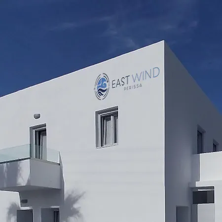 Hotel East Wind *