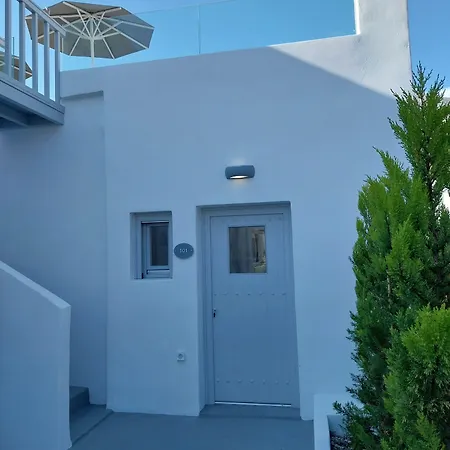 East Wind Hotel