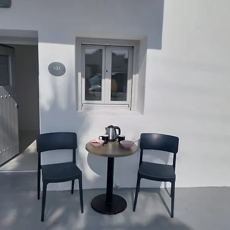 East Wind Hotel