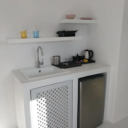 Hotel East Wind Perissa (Santorini)